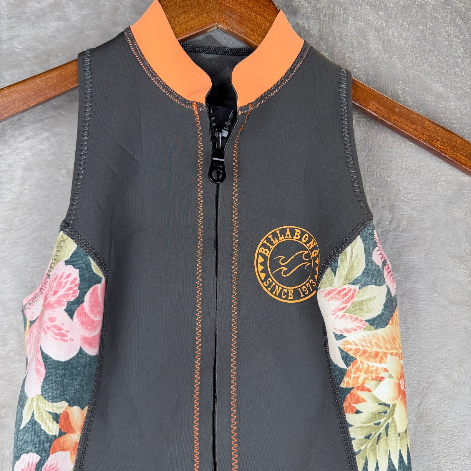 Billabong Surf Capsule Womens 4 Wetsuit Vest Floral Striped Front Zip Neoprene