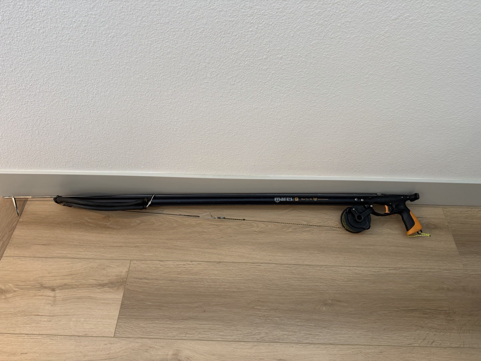 Mares Viper Pro 100 cm World Champion Spearfishing Speargun w/ Factory Reel