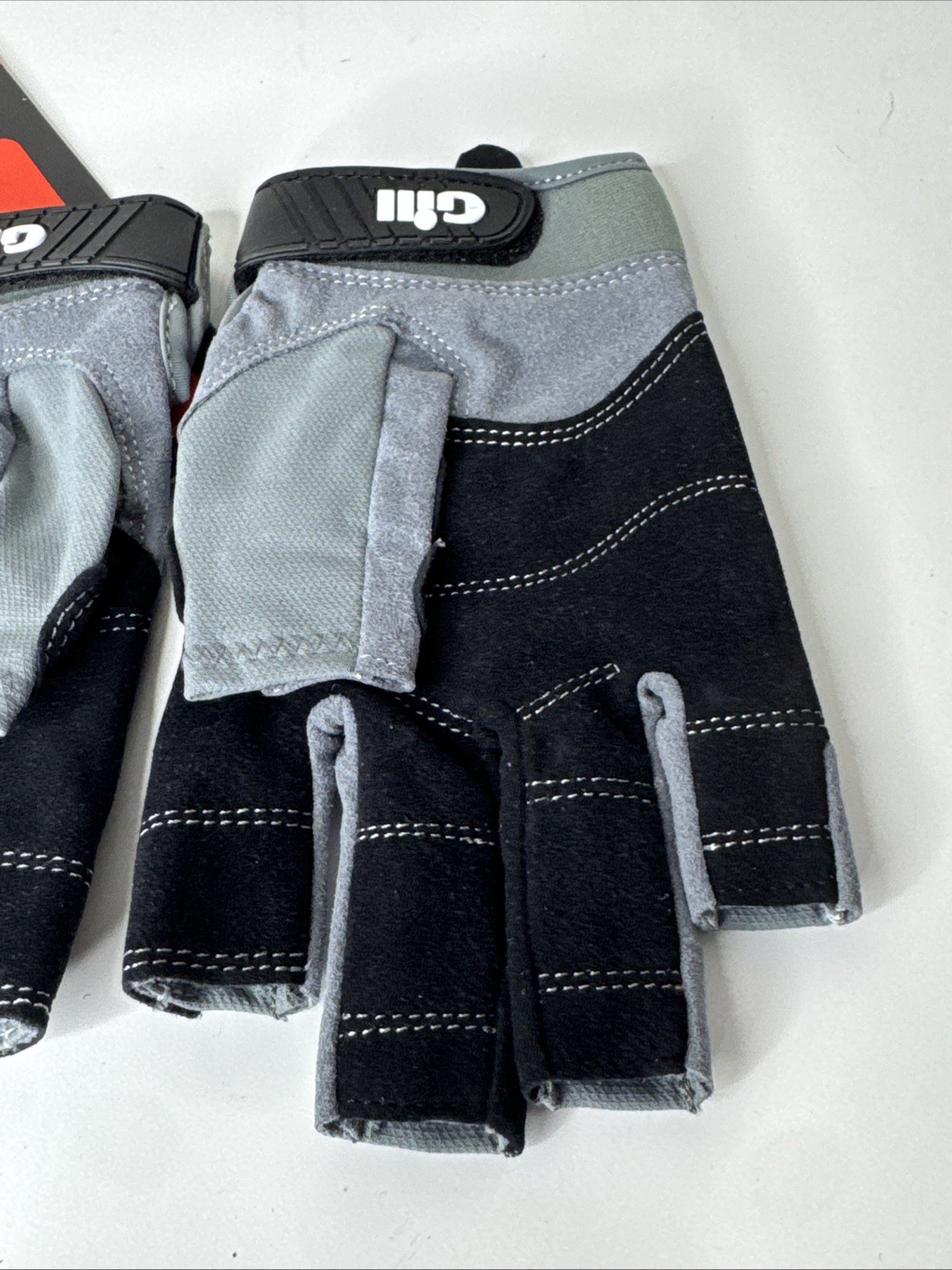 New Gill Size Medium Deckhand Sailing Gloves Short Finger Black Gray #7042