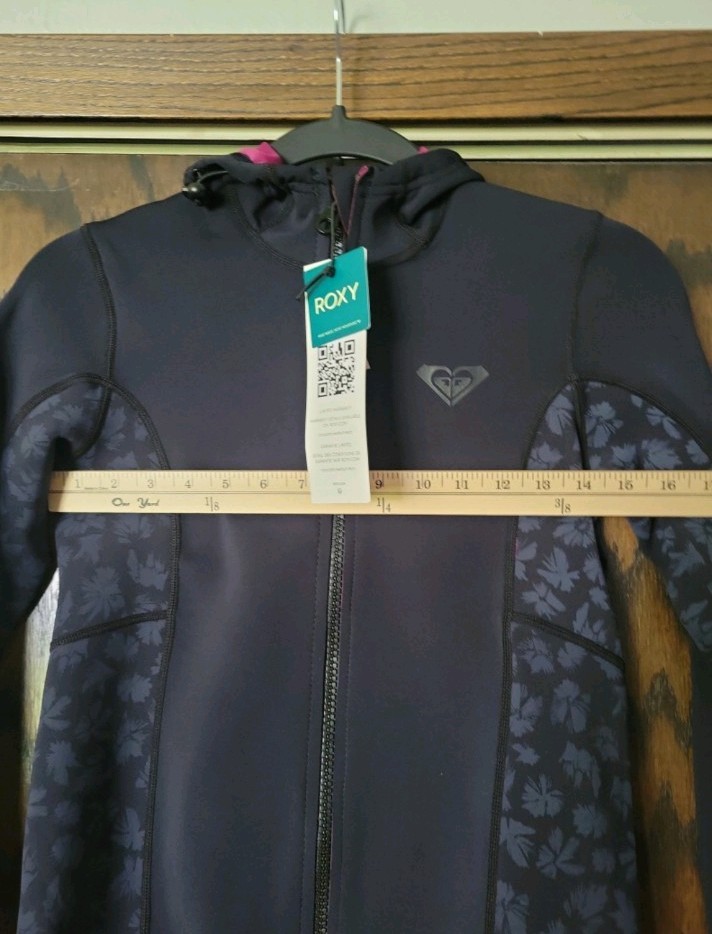 NEW ROXY Size 6 swell 1.0 paddle jacket hooded wetsuit women’s black pink