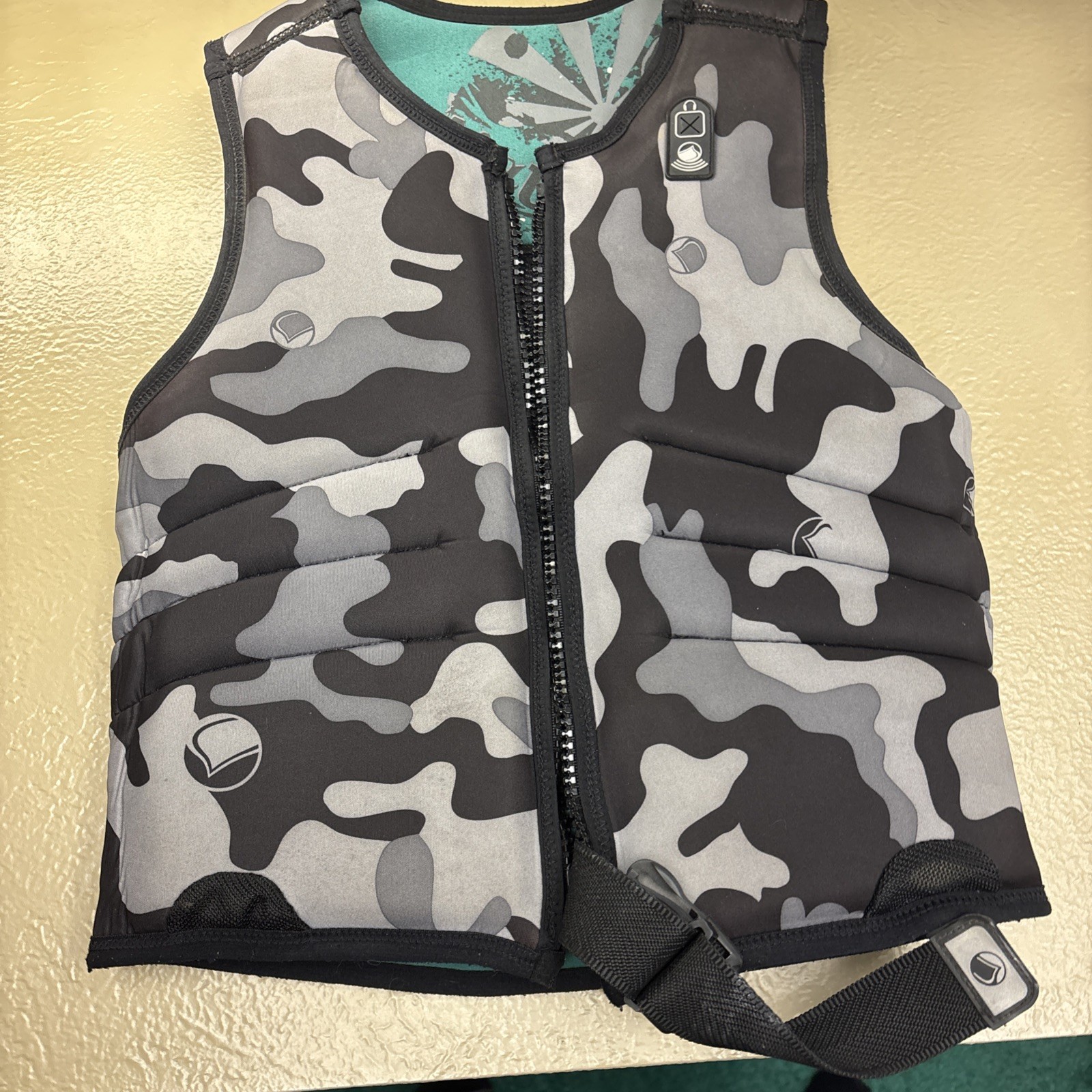 Liquid Force Impact Squad Lifevest Men’s Army Green Camo S Small