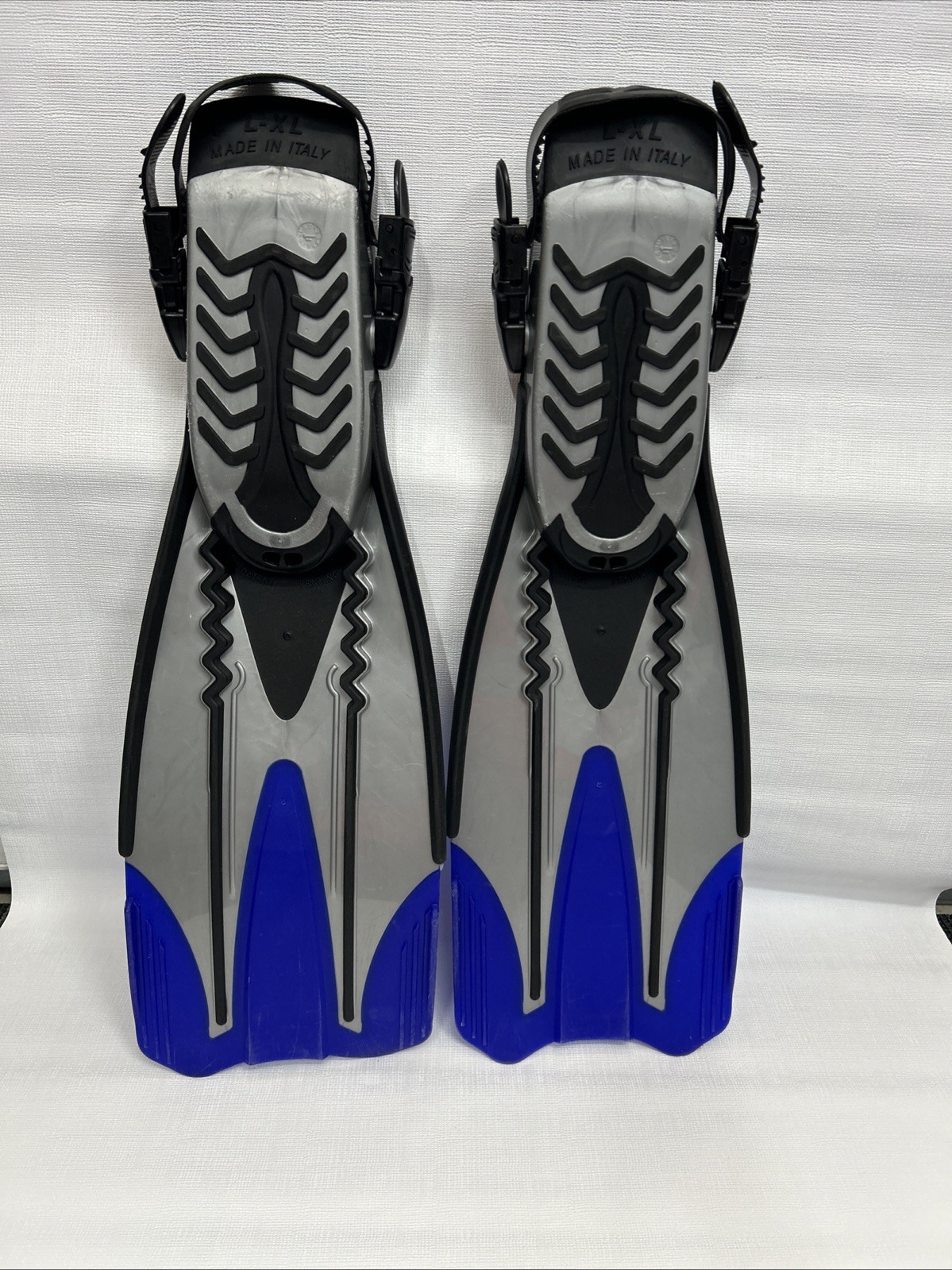 Scubapro Kinetix L-XL Swimming Scuba Fins Black Gray Blue