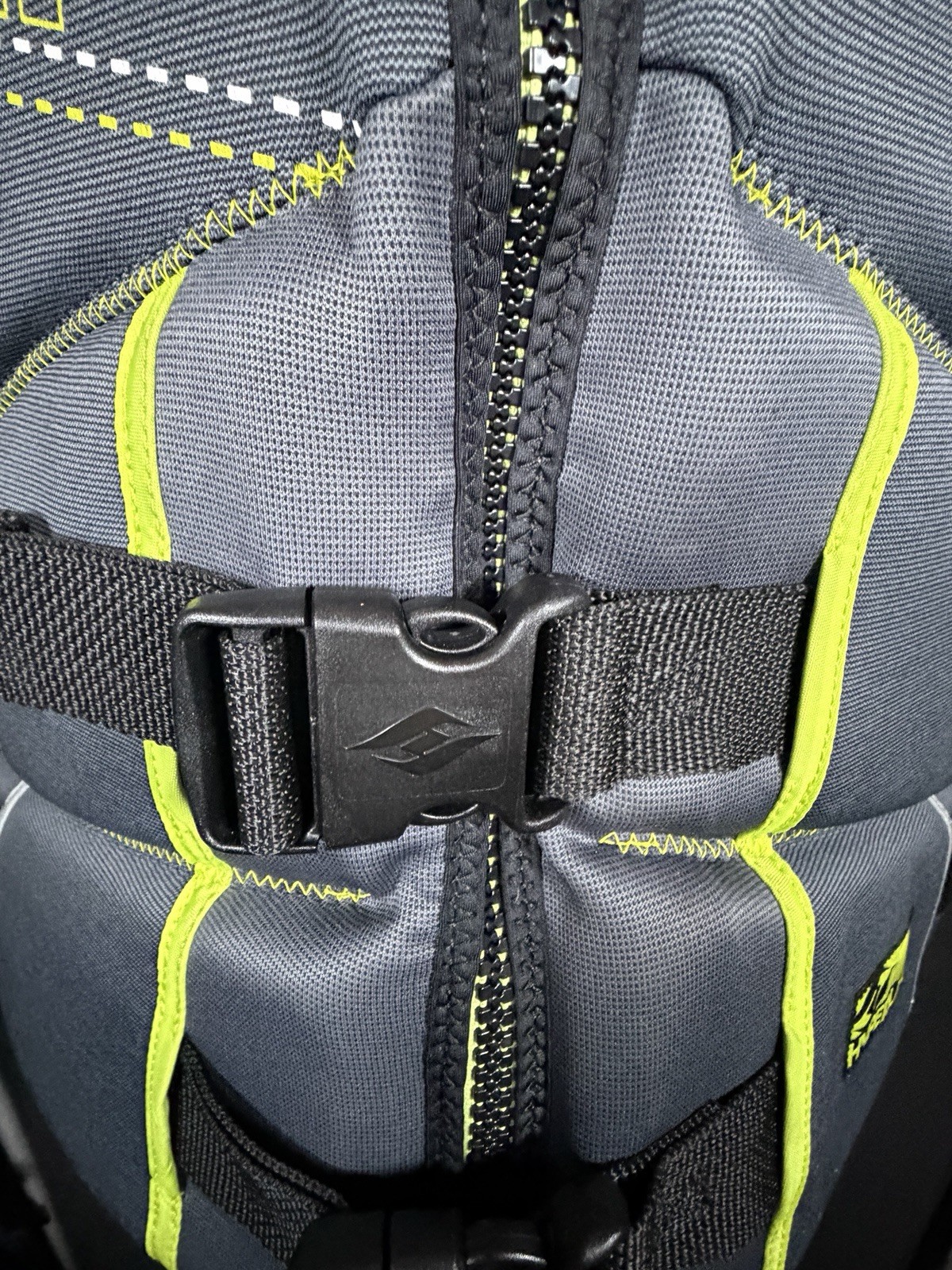 Hyperlite Men’s 2XL Life Jacket Vest Gray Black Neon Yellow USCG Approved