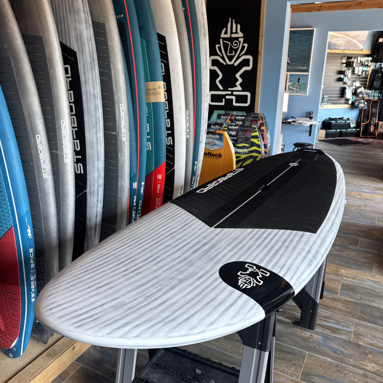 2026 STARBOARD WHOPPER SUP LIMITED SERIES 9’0 x 33” 158L SURF STAND UP BOARD