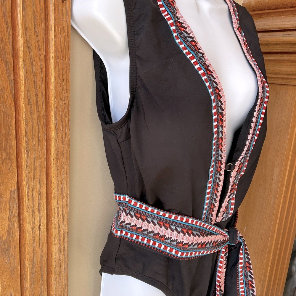 Kenneth Cole 1 Piece Swimsuit – XL – New