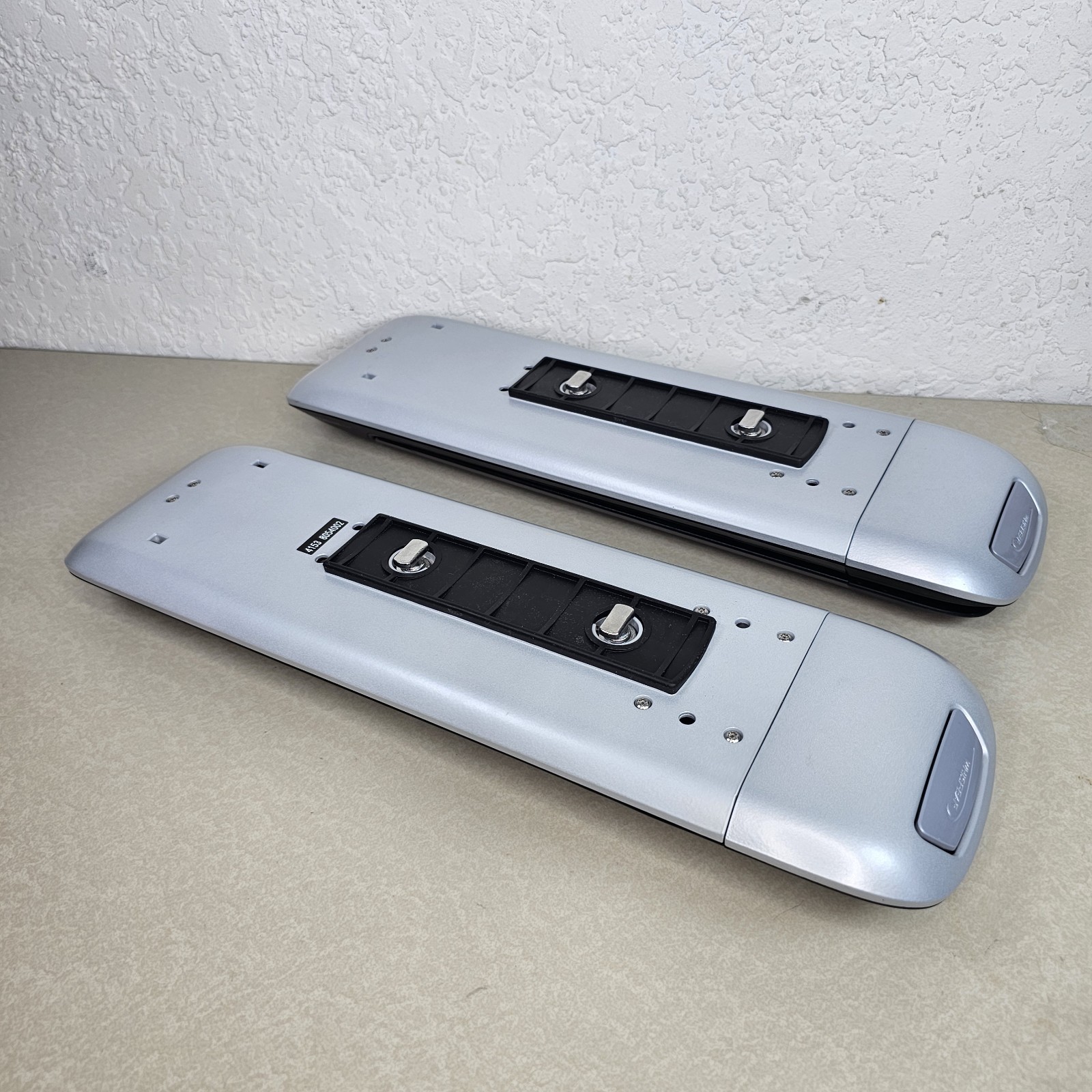 Yakima Whispbar WB400 Foldable Kayak mounts J-Cradle – NO ACCESSORIES