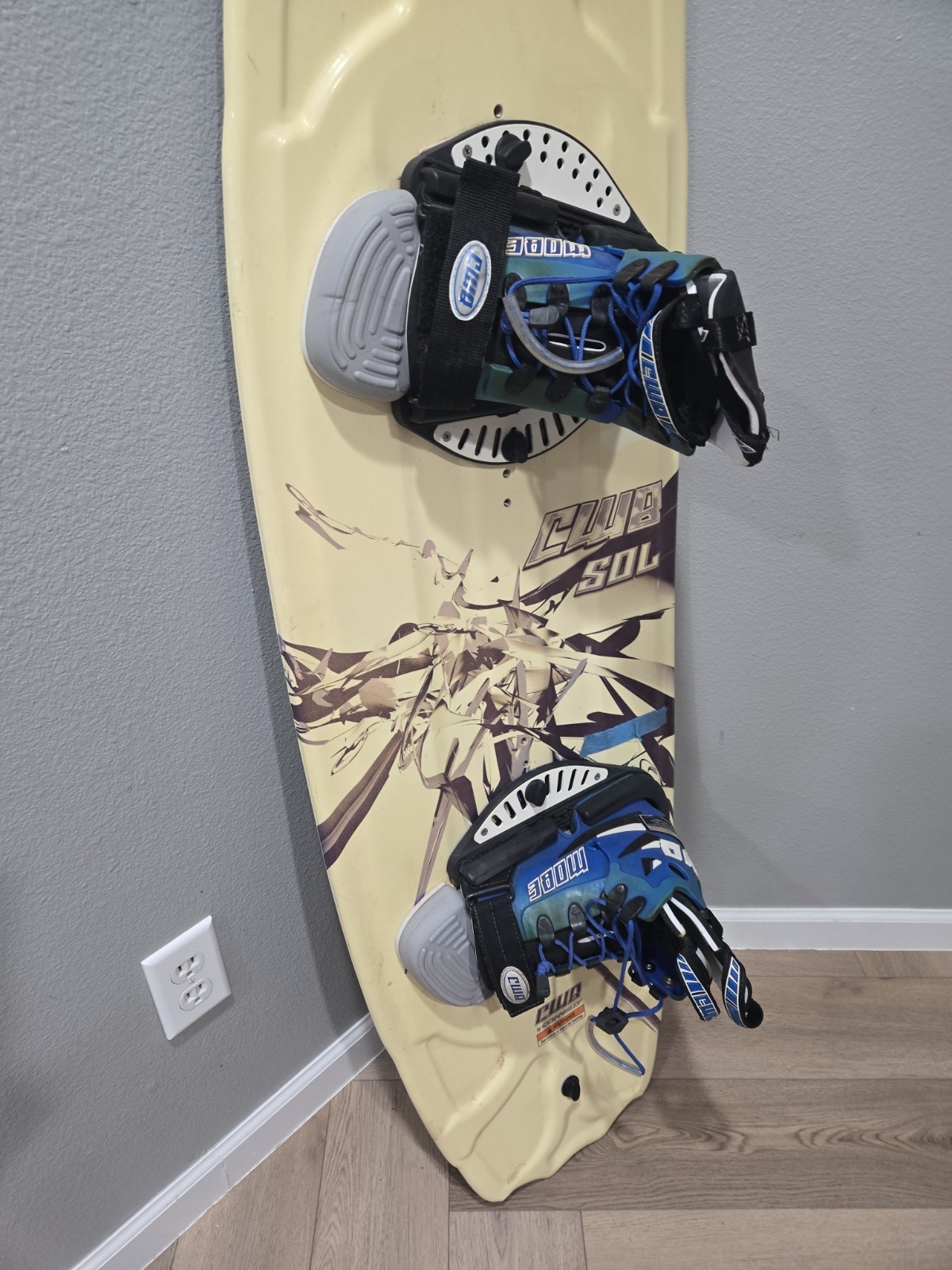 Connelly CWB Sol Wakeboard 134cm With Bindings Size M