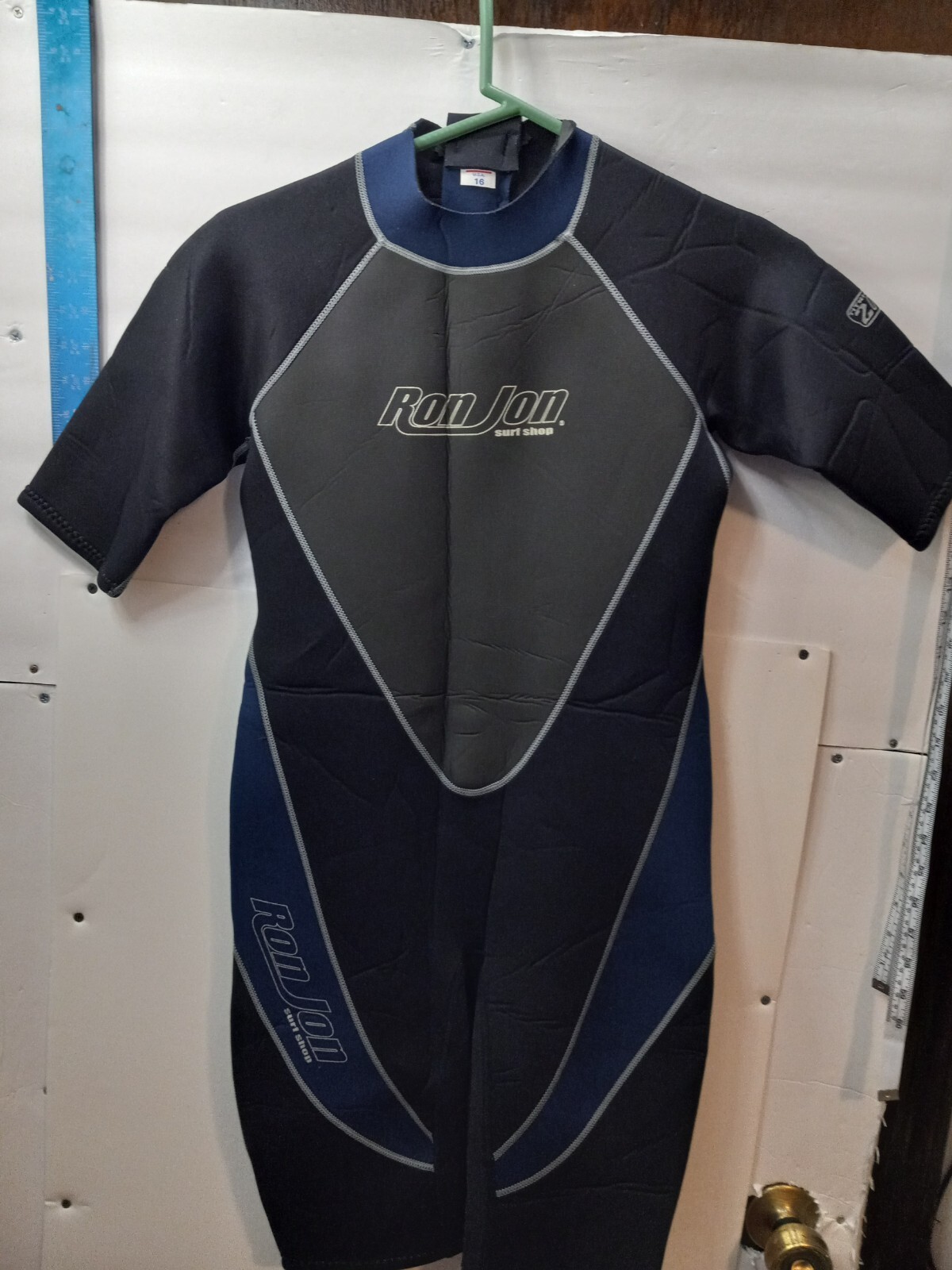 Ron Jon Surf Shop Youth’s Wetsuit 16 Black Gray Blue Shorty Titanium 2.2 Stretch