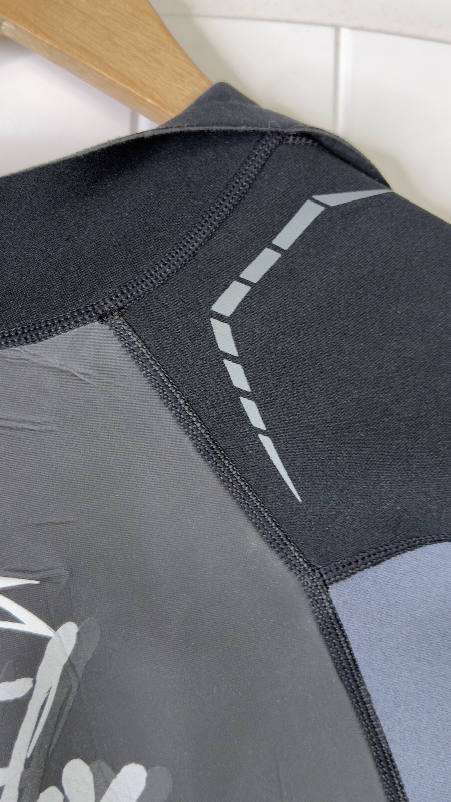 HYPERFLEX ACCESS 2.5 wetsuit surf wakeboard waterski Sz XL