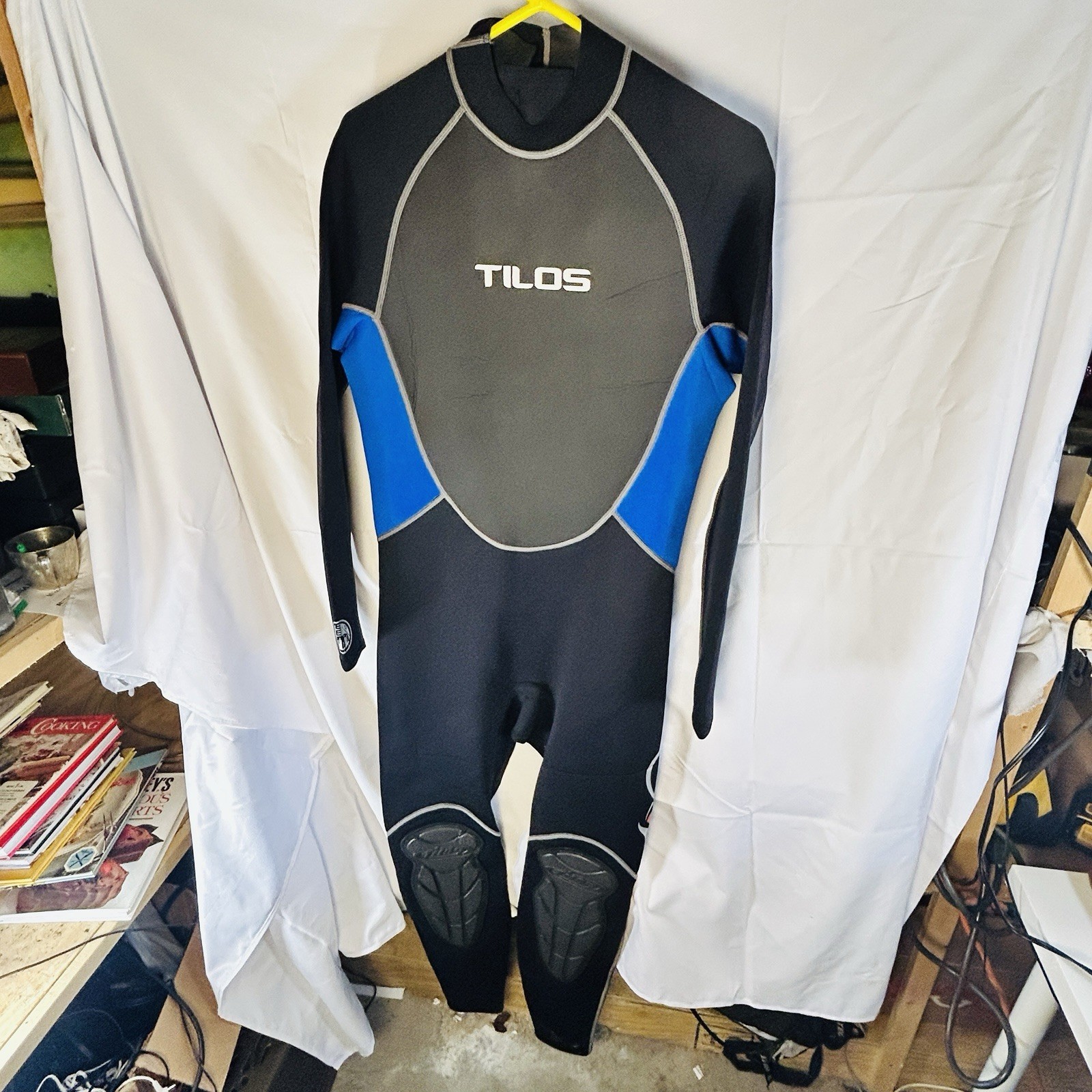 Tilos Men’s Full Wetsuit XL NWOT Neoprene Nylon Diving Surf Black Blue Gray