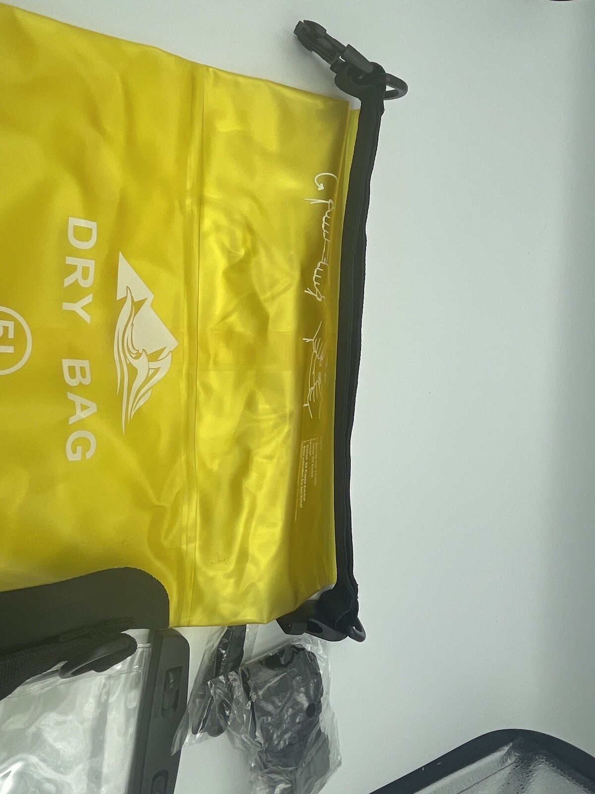 HEETA 5L Waterproof Dry Bag w/ Phone Case Lightweight for Outdoors Travel Yellow