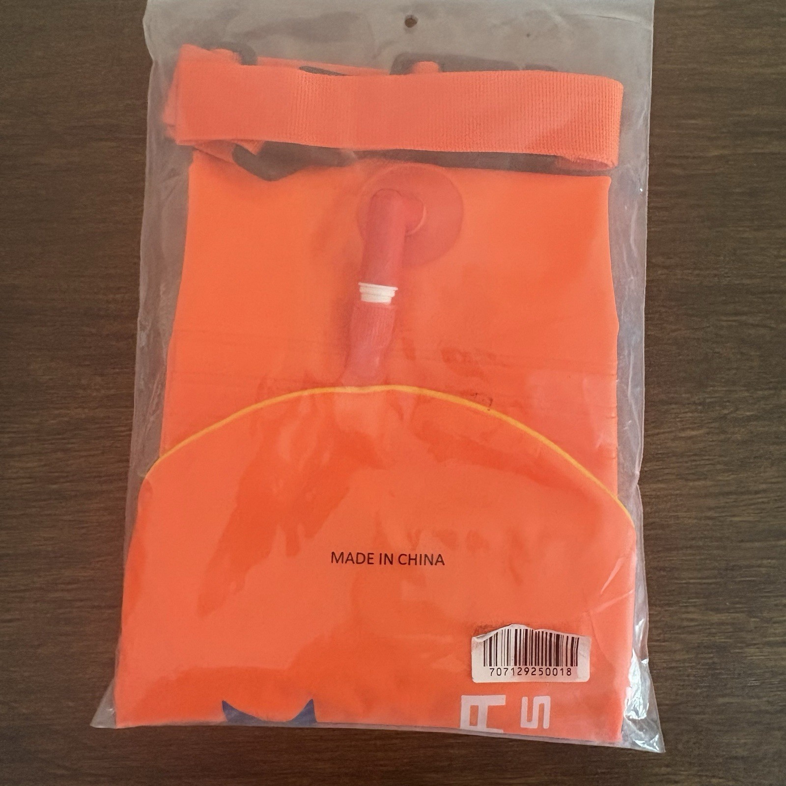 Open Water Swim Buoy Float Dry Bag – 22”x 10” Before Inflation Xterra Wetsuits
