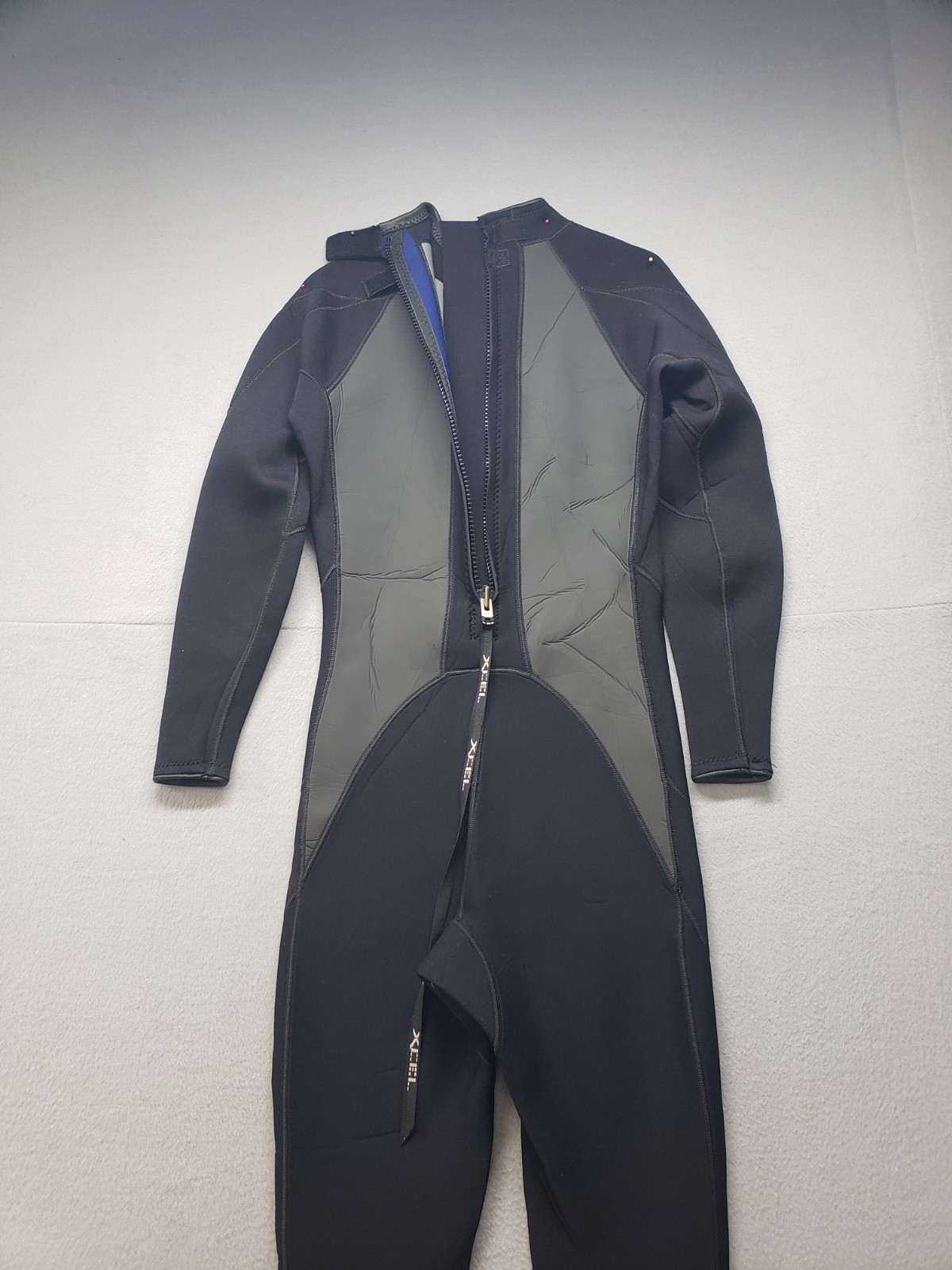 Xcel Men Full Wetsuit LT Black Gray Neoprene Surfing Dive Zip Up Waterproof