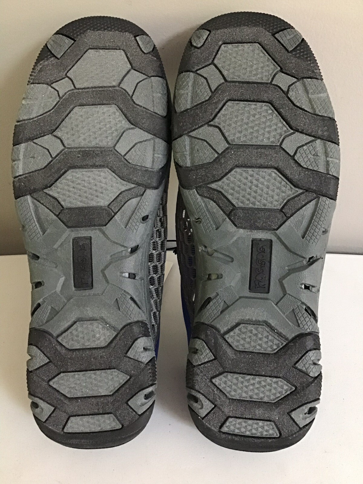 Rocsoc Men’s Water Shoes Size 9 Royal Blue/ Gray NWOB