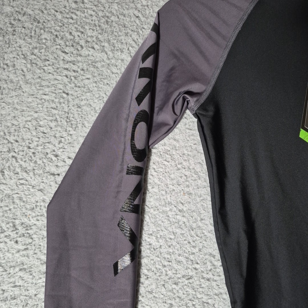 Akona Skin Suit Black Gray Unisex Small 5’5″ Height