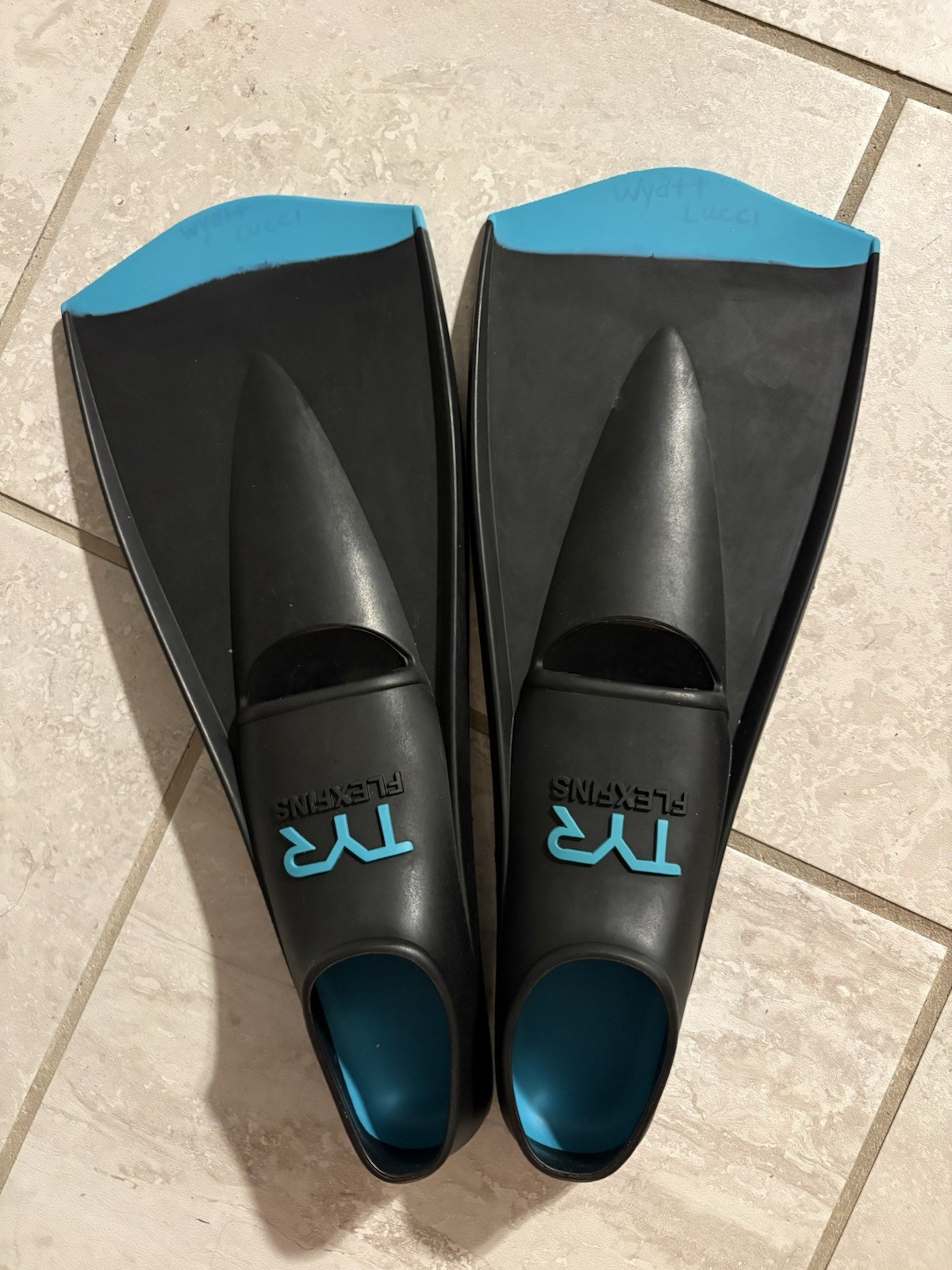 TYR Flex Fins 2.0 – US Kids 13-1 UK 32-34