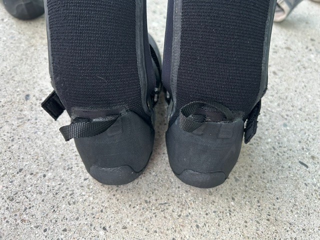 NEVER WORN RARE Patagonia Unisex R5 WOOL Lined Wetsuit Booties US 9