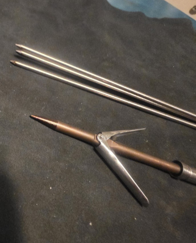 Spearfishing Spear Tip Lot – Cressi 3-Prong Paralyzer & Mechanical Double barb