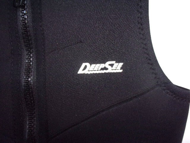 DEEP SEE Black Sleeveless Wet Suit M/L Scuba Diving Snorkeling Good Used Cond.