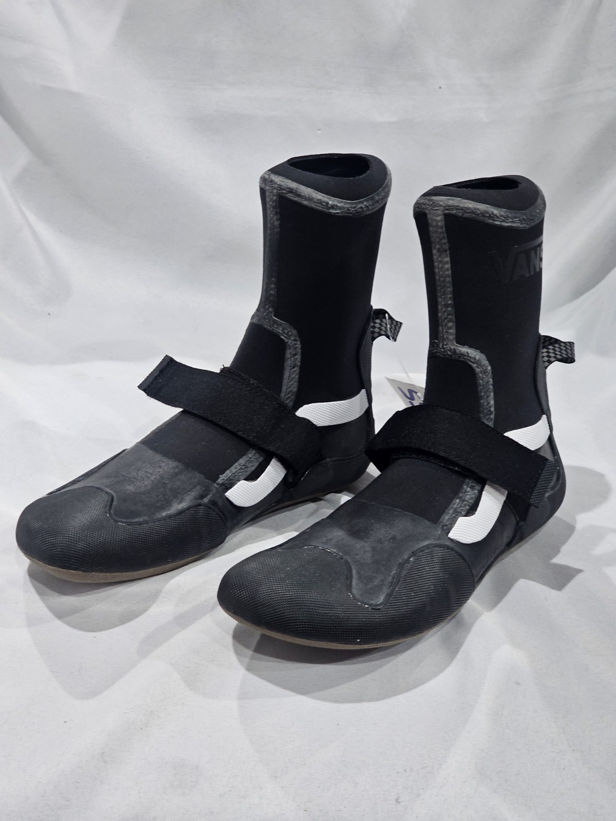 Vans 5mm Surf Boot 2 Hi V Wetsuit Booties Black/White Various sizes