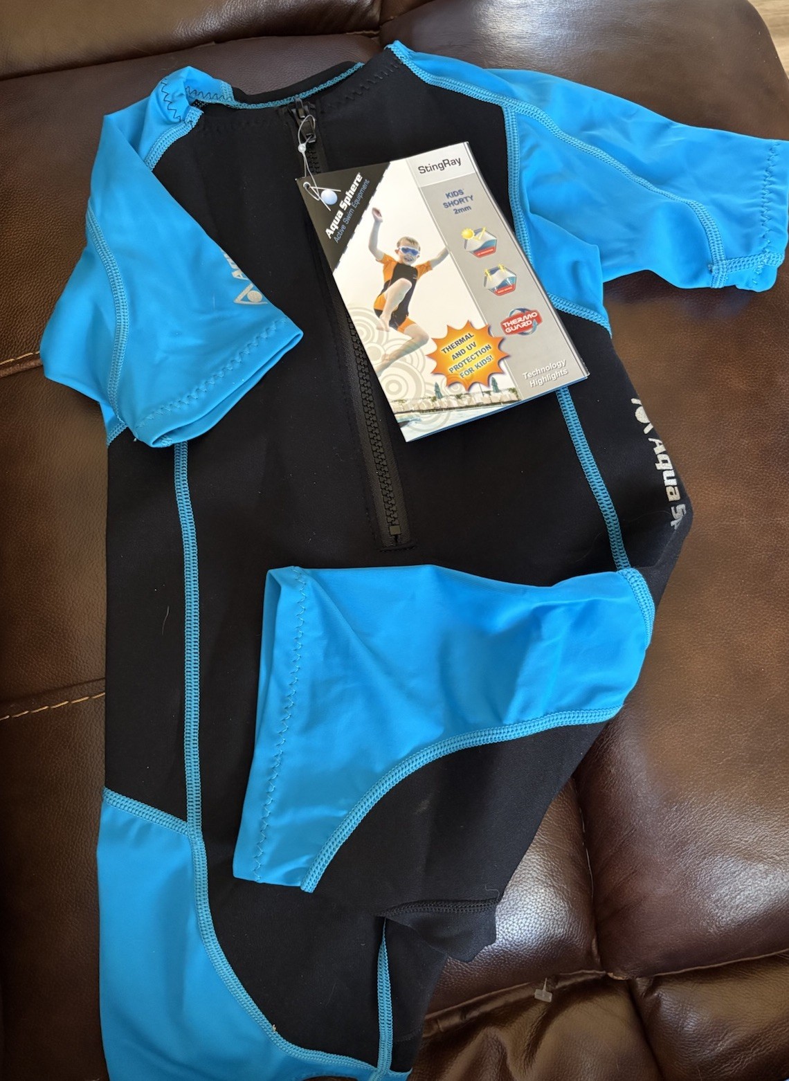 NEW! Aqua Sphere Youth Sz 8 Stingray Core Warmer Short Sleeve 2MM Wetsuit