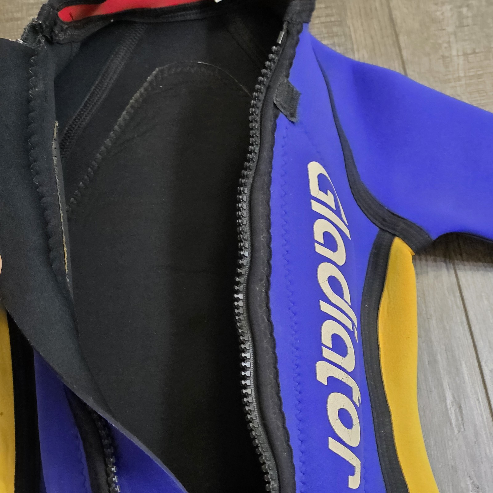 Gladiator Wetsuit Size 10 Youth Junior Kids Boys Blue Yellow w/ Flotation