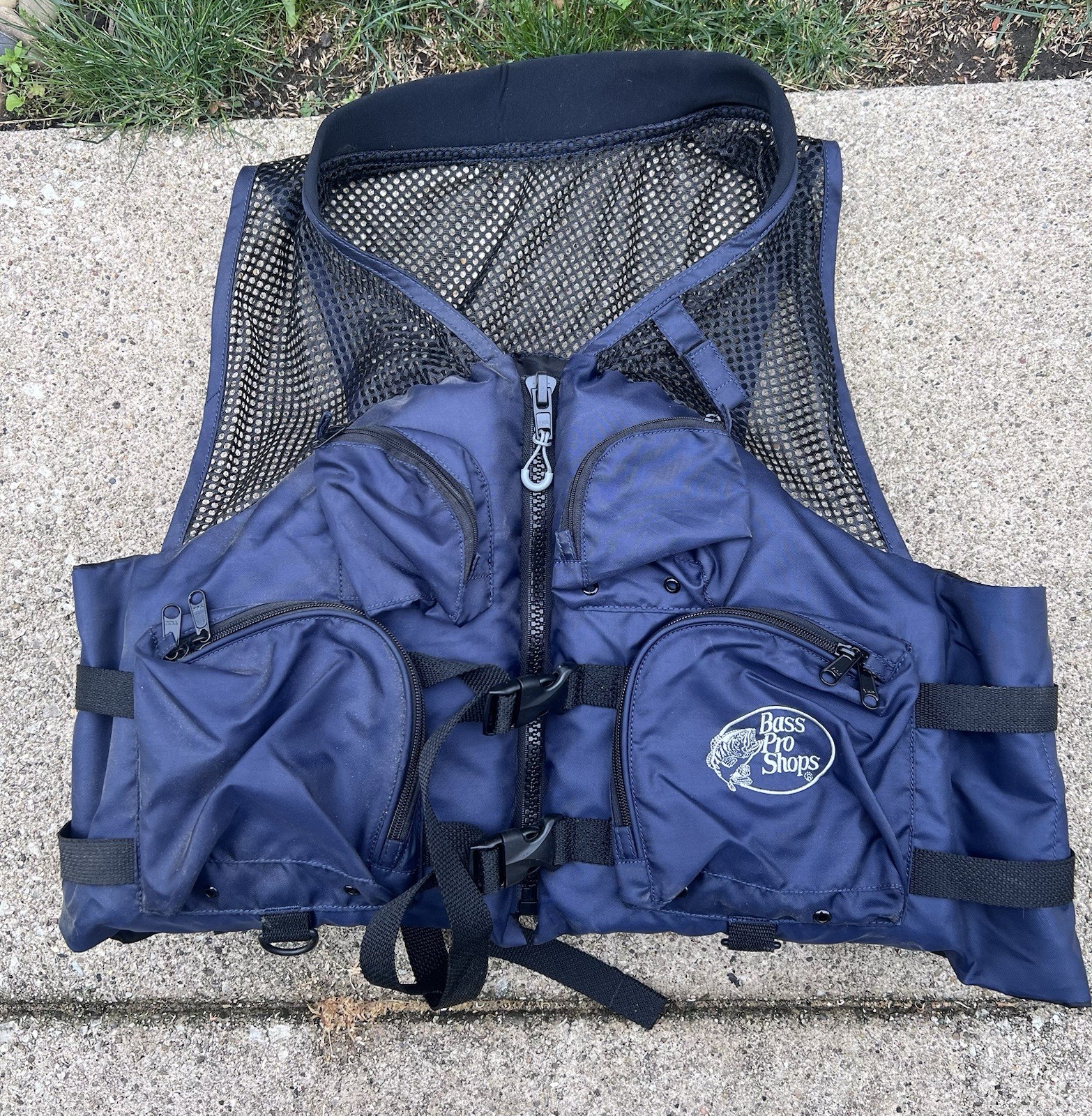 Bass Pro Shops Type III PFD Fishing Vest XXX-Large Blue Model 1800