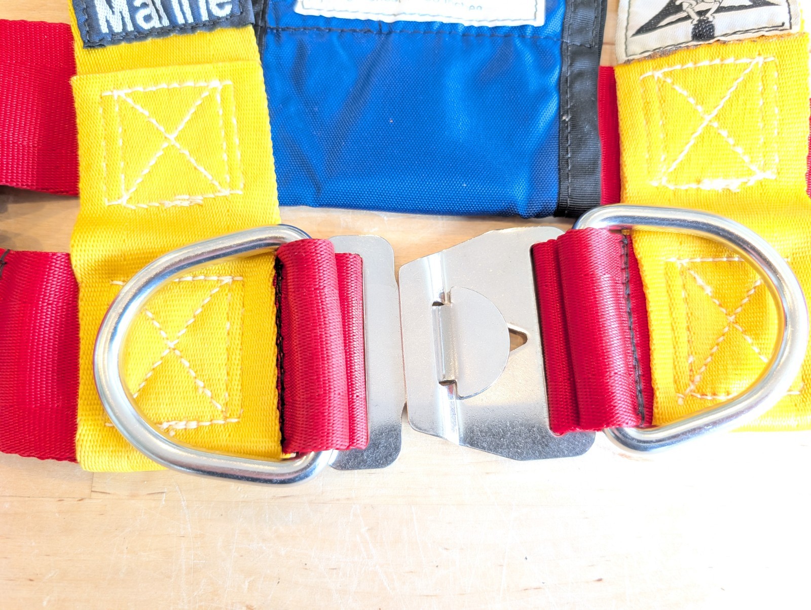 West Marine Sailing Harness Safety Harness Medium Good Condition