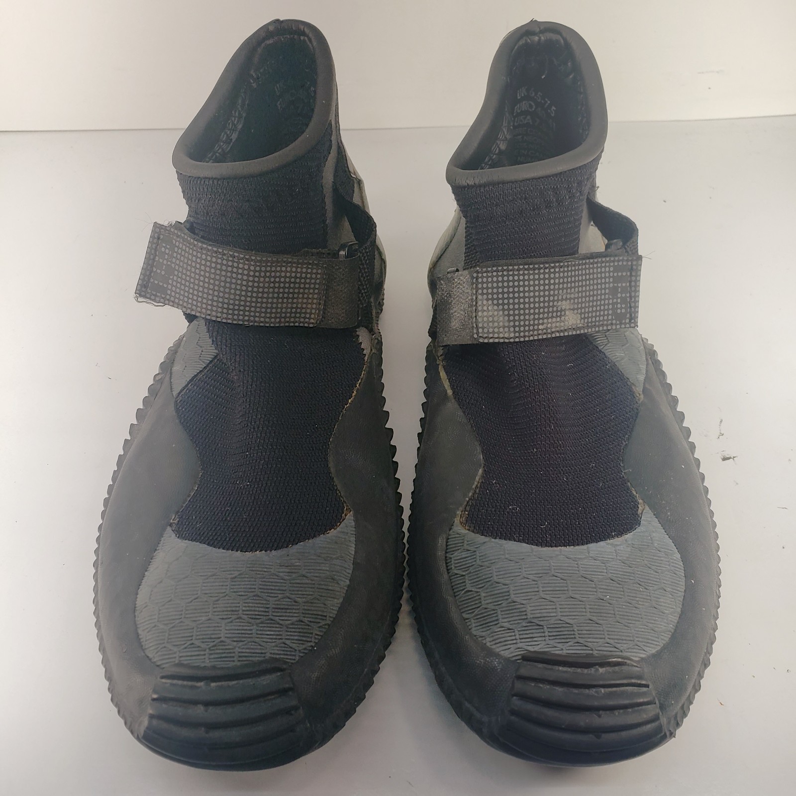 Gill Dinghy Sailing Wading Booties Black Gray Neoprene Shoes Men 7.5-8M HookLoop