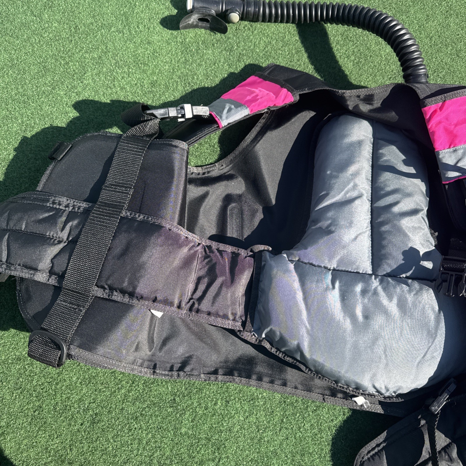 TUSA X-PERT Pink BCD- Weight Integrated BCD Size Medium Scuba