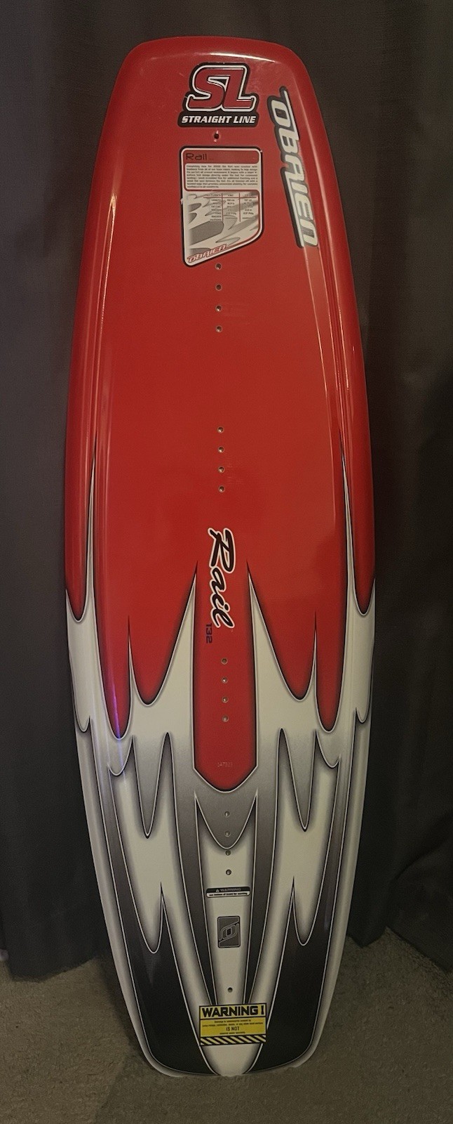Obrien Straight Line Rail 132 Wakeboard W/Boots NO Rubber Covers