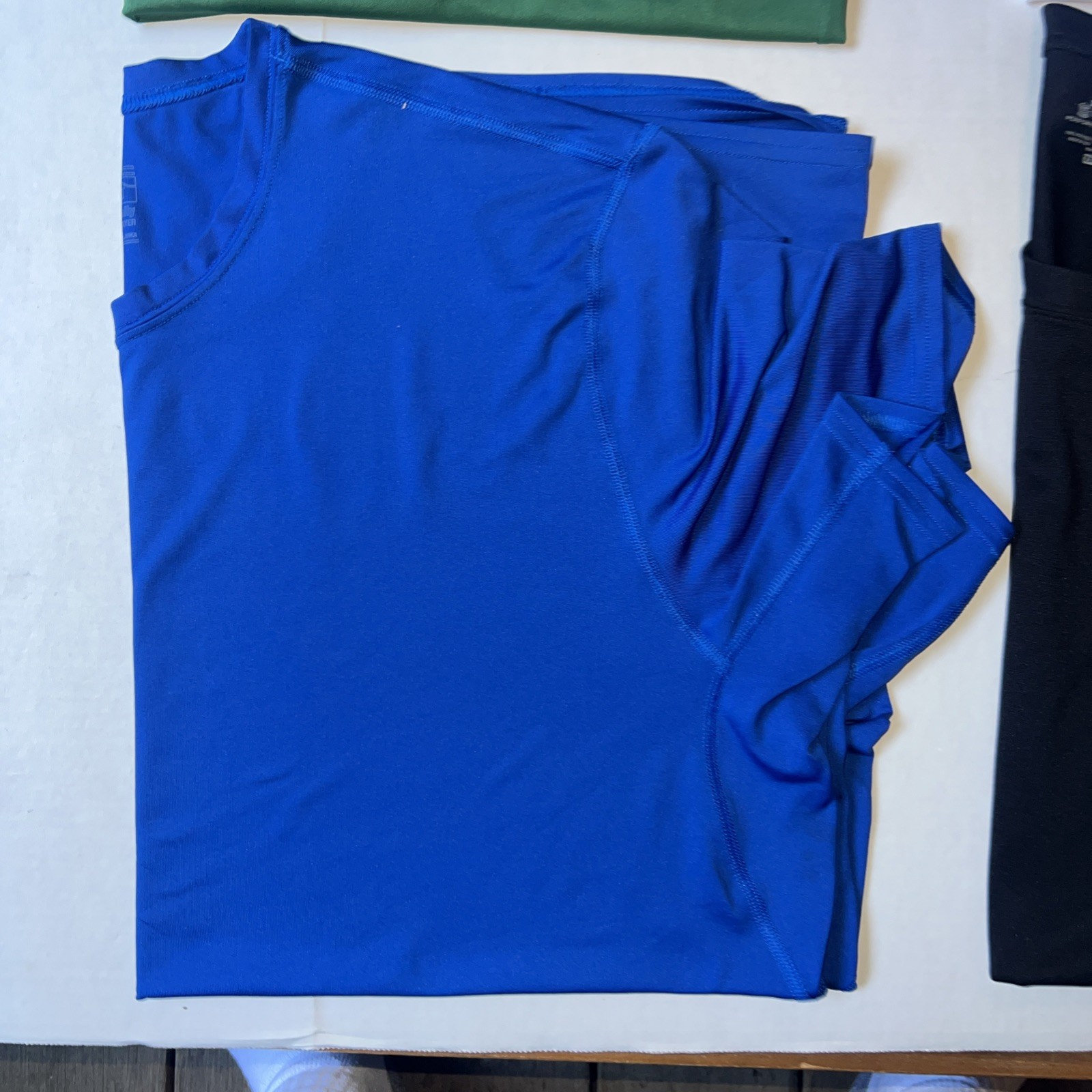 Lot Of 4 (2 S/S + 2 L/S) Patagonia Rash Guards Swim Shirts 2XL White Black Blue+