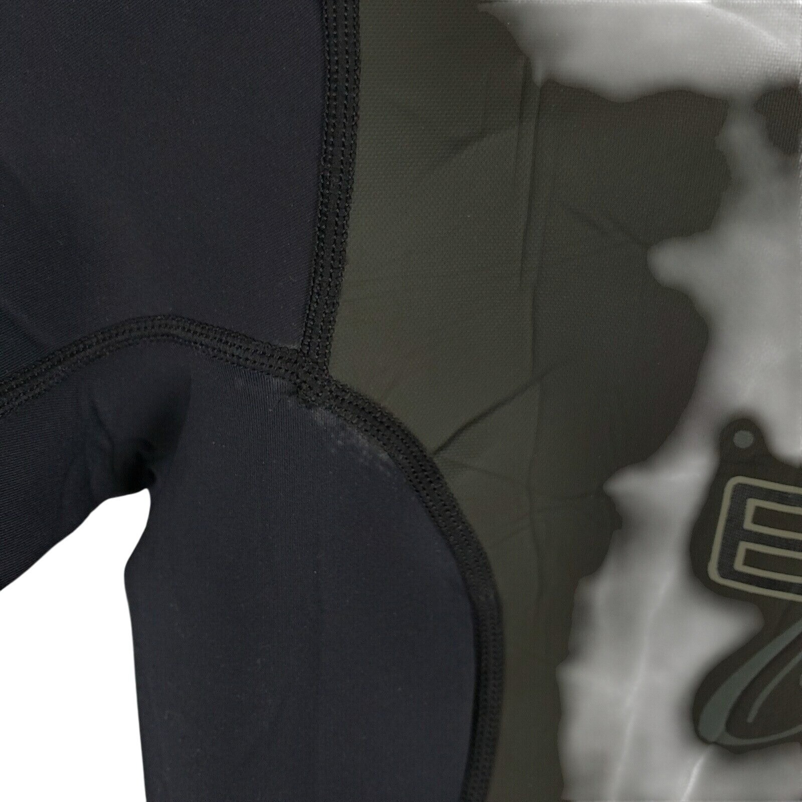 Bare Velocity Wetsuit Size 8 Black Surf Scuba Dive Ocean 2MM Progressive Stretch