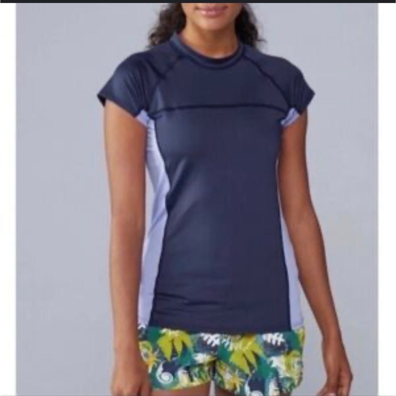 Patagonia Micro Swell Rashguard Short Sleeve Navy Lilac UPF Sun Protection Lg