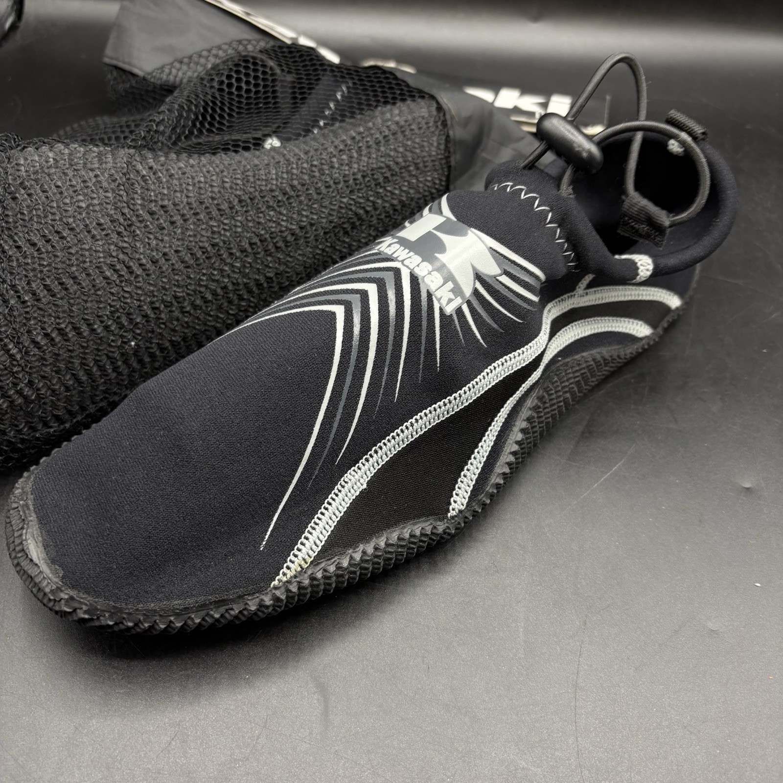 Kawasaki Reef Booties Water Shoes – Men’s Size 11-12 2XL Black
