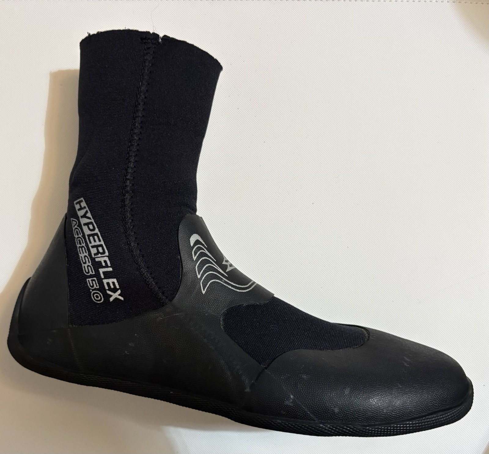 Hyperflex Access 5mm Surf Dive Shoe Feet Booties Round Toe Neoprene Size 7 Used