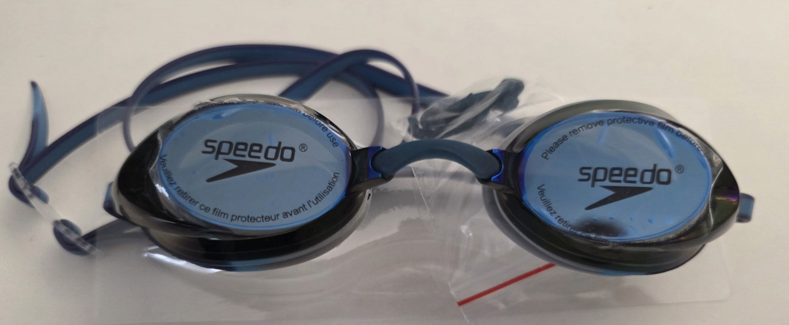 speedo vanquisher 2.0 swim goggles