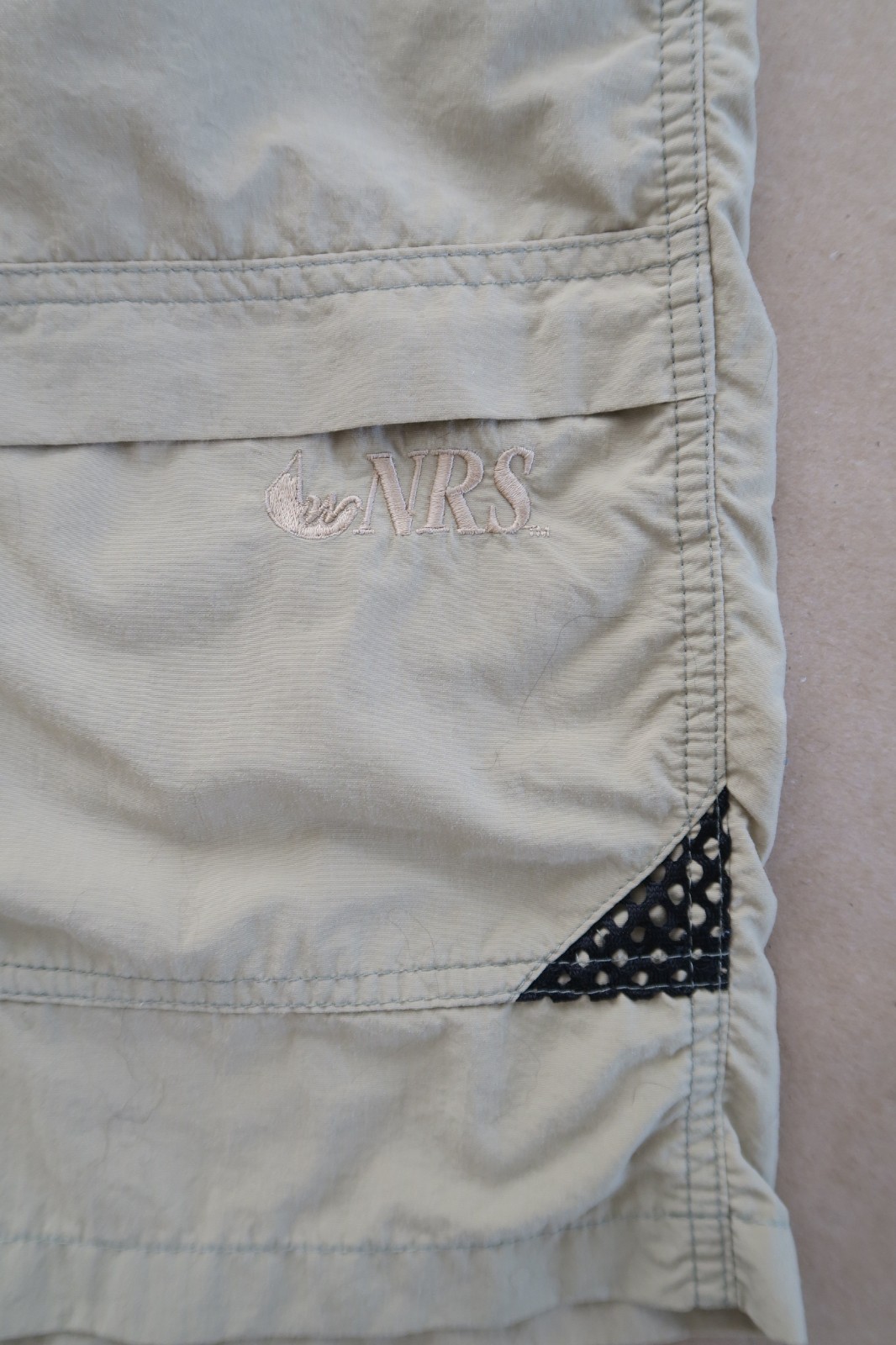 NRS Shorts, Large (L), Kayak Canoe Watercraft, Beige, Guide, VERY NICE!!!