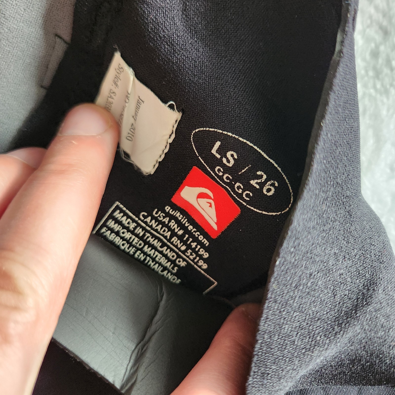 Quiksilver Syncro Shorty Wetsuit Black Gray – Mens LS / 26
