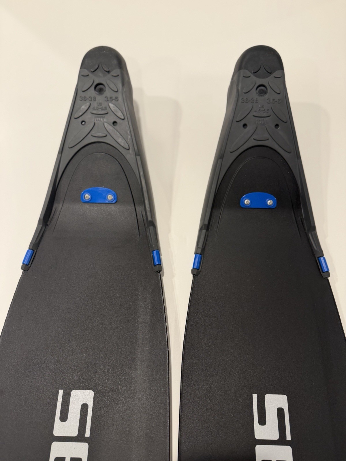 SEAC BM-30 Freediving Long Blade Fins EU 36-38 US Men 4.5-5.5 Women 5.5-7