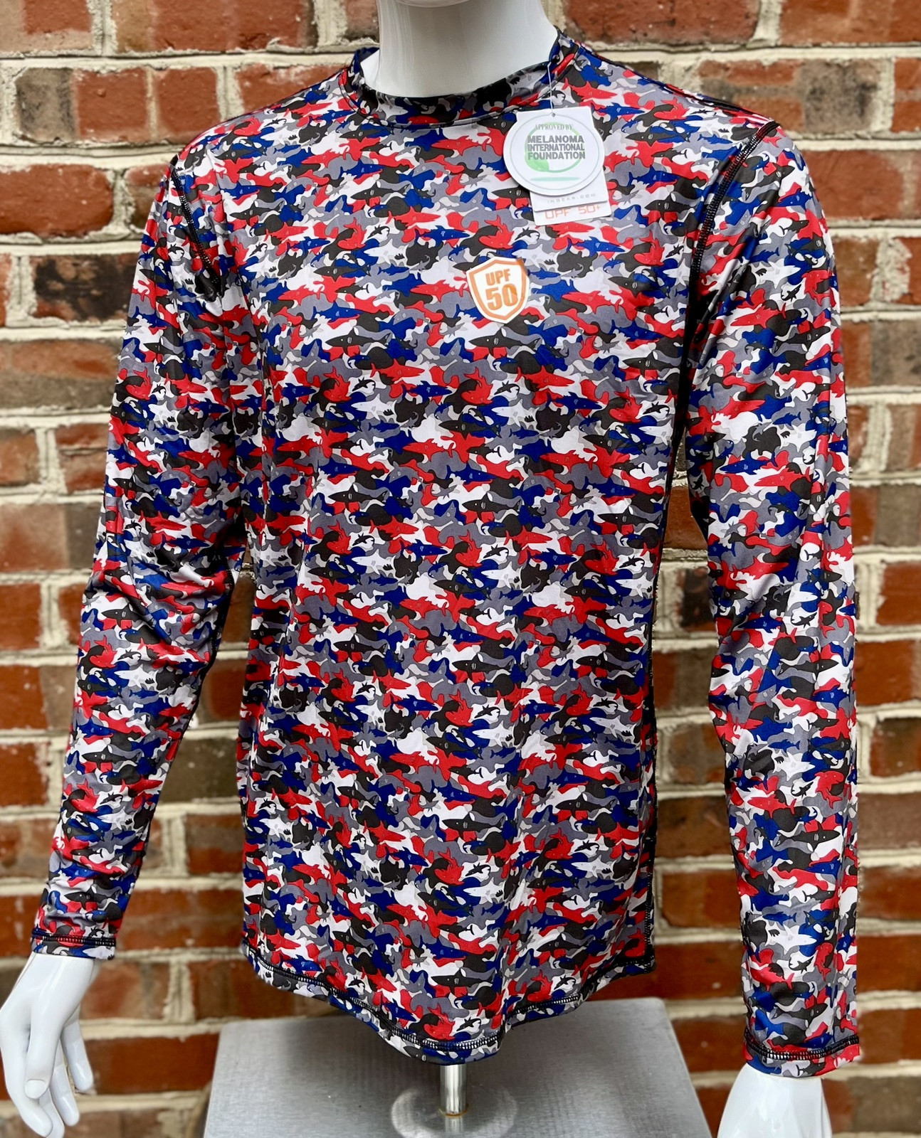 InGear Men’s UPF 50+ Rash Guard – Red, White & Blue Shark Camo Long Sleeve S-3XL