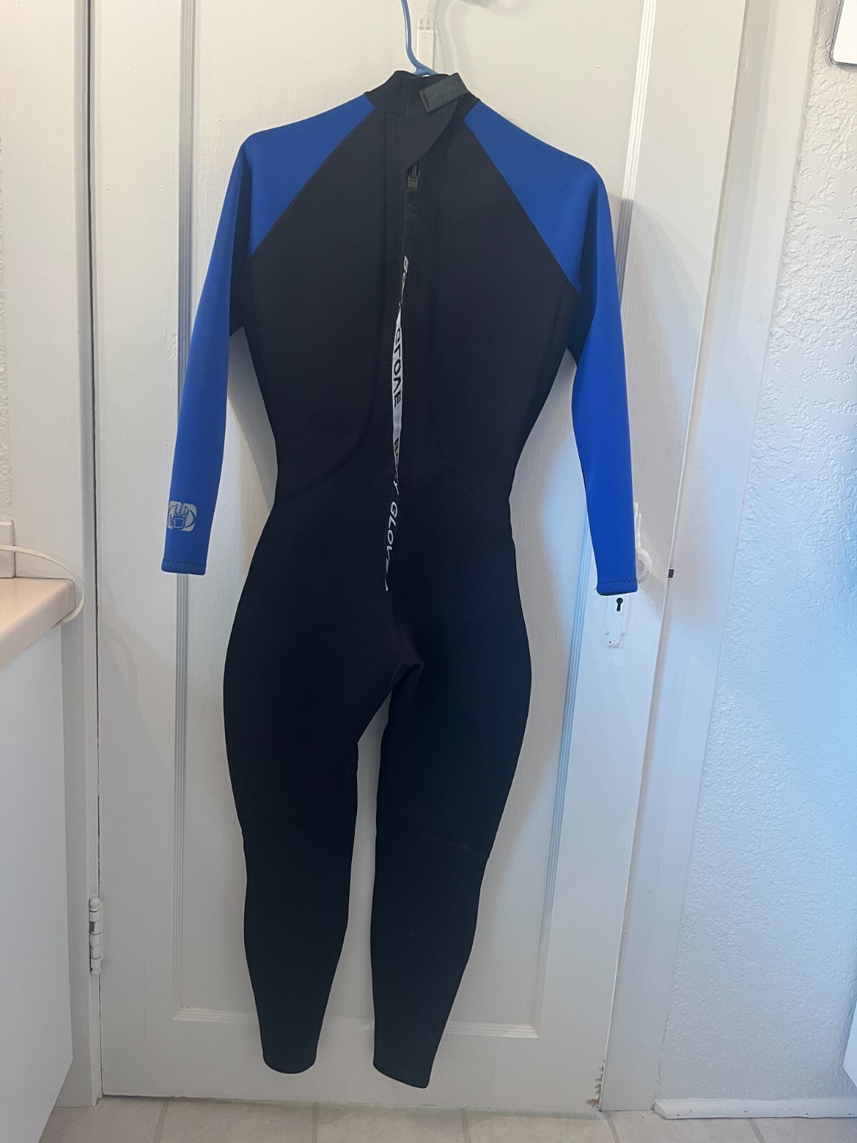 Body Glove Wetsuit PRO 3 3.2mm Women’s 7/8 Back Zip Full Suit Black Gray Blue