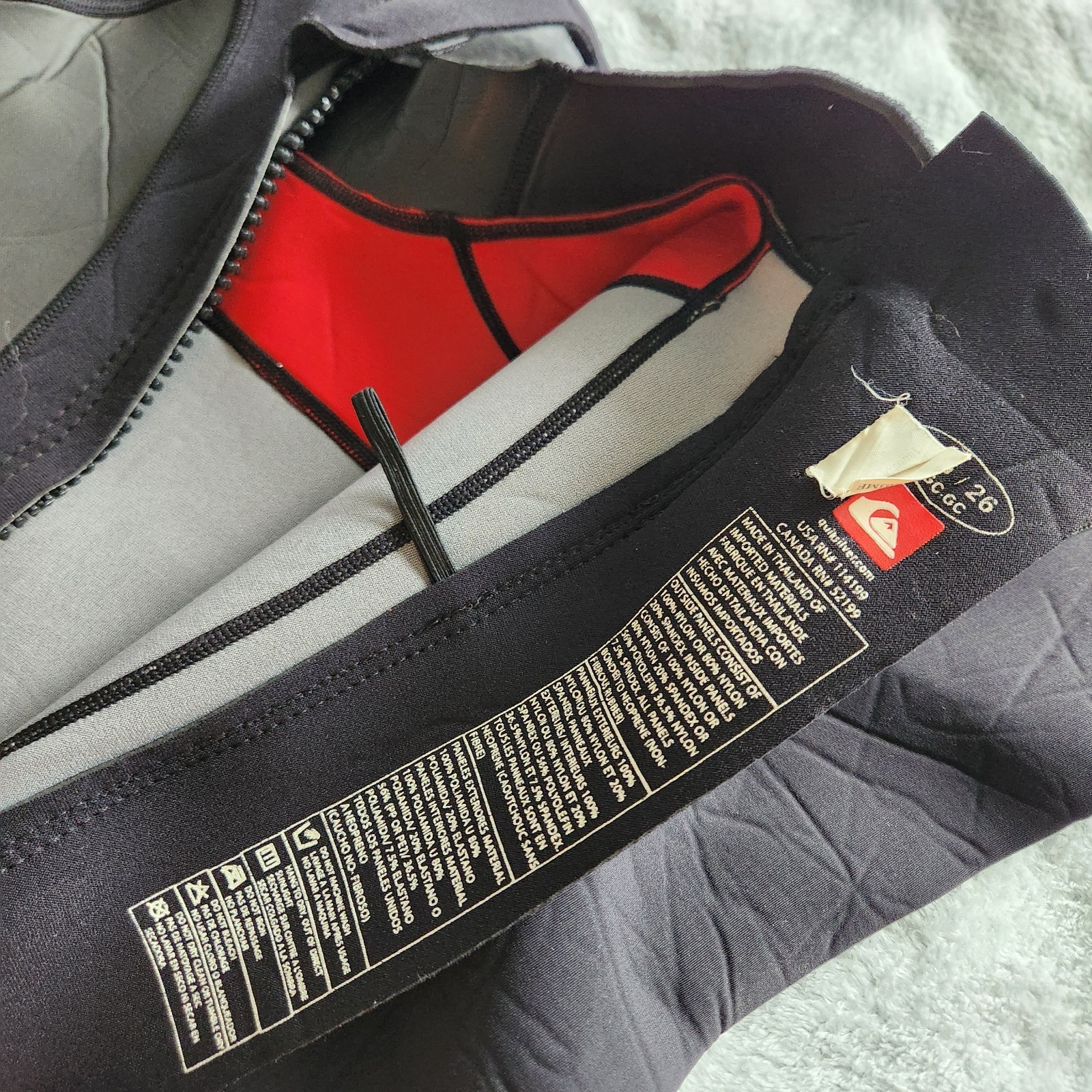 Quiksilver Syncro Shorty Wetsuit Black Gray – Mens LS / 26