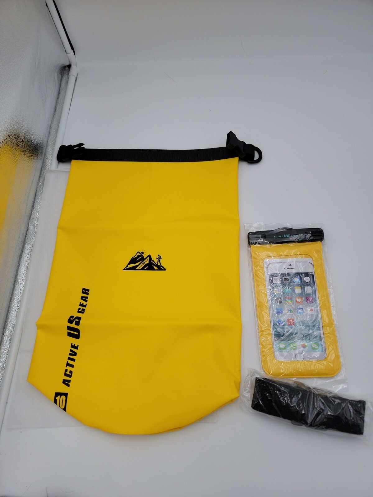 NEW Active US Gear 10L Yellow Dry Bag And Dry Phone Carrier