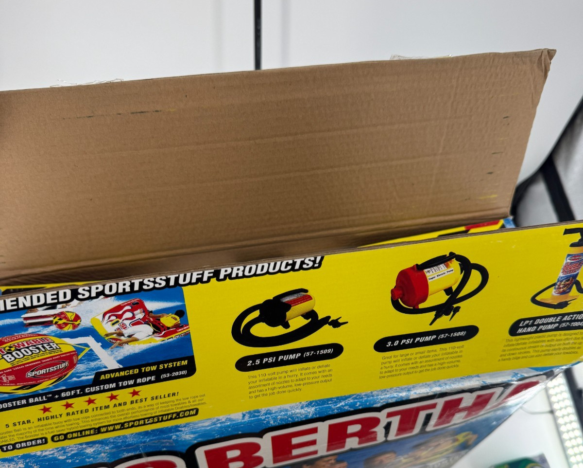 Sportstuff Big Bertha 4 Person Towable Tube Model 53-1329 NIB Water Sports