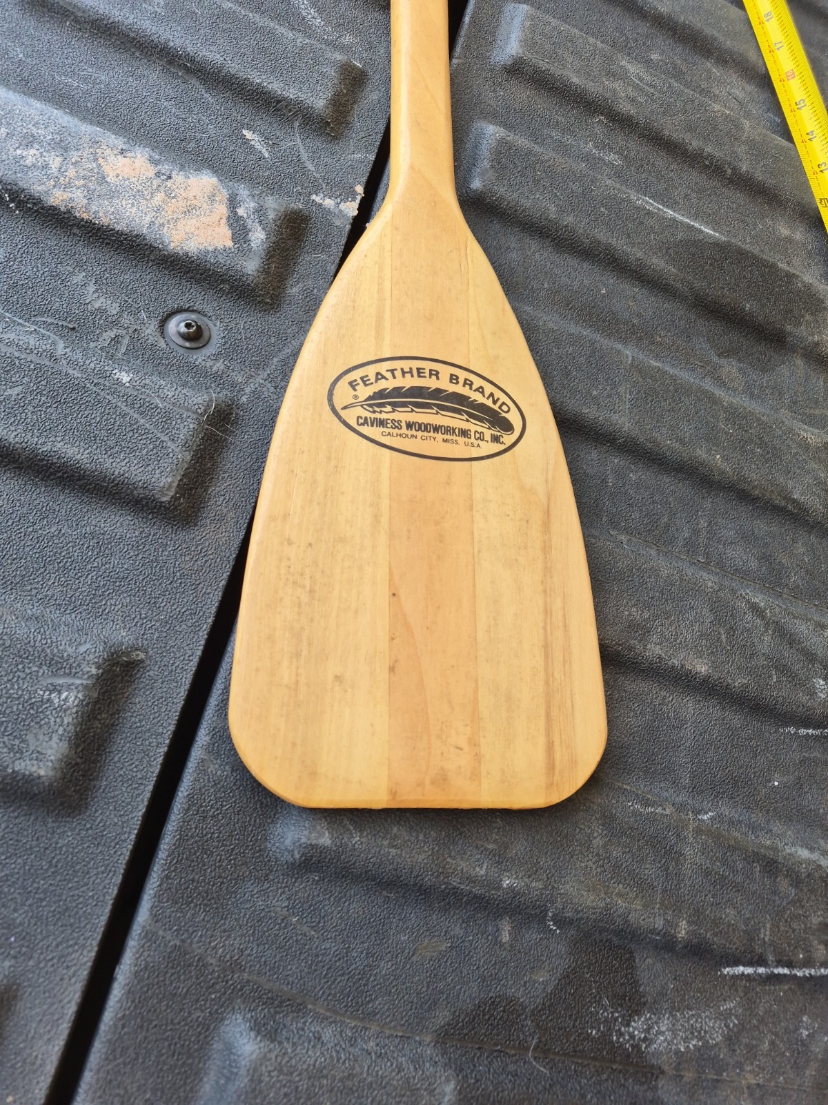 Beaver Brand Paddle 29.5 Inches Excellent Condition