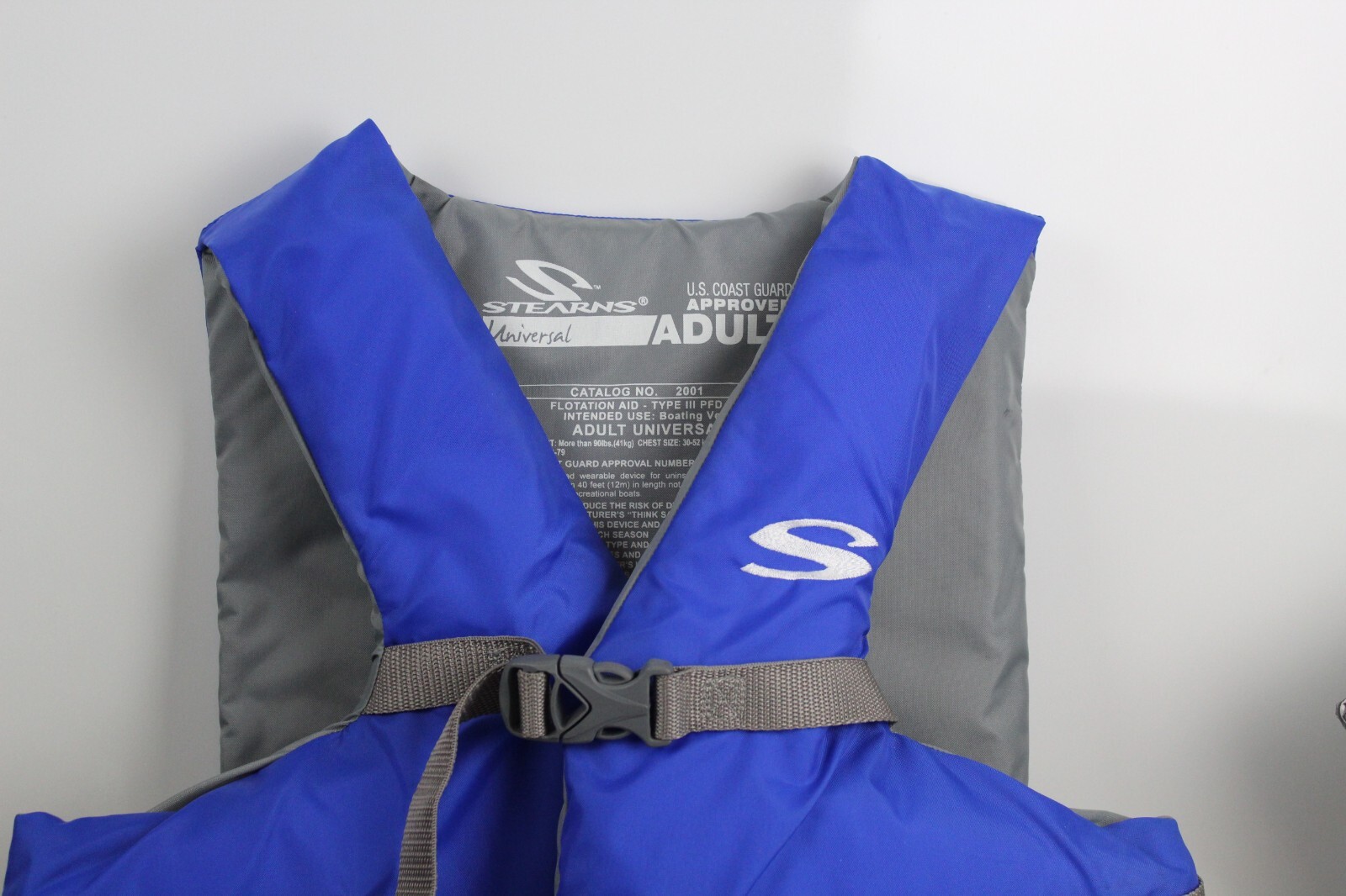 Stearns Universal Life Jacket Type III PFD Chest 30-52 Over 90 LBS Blue