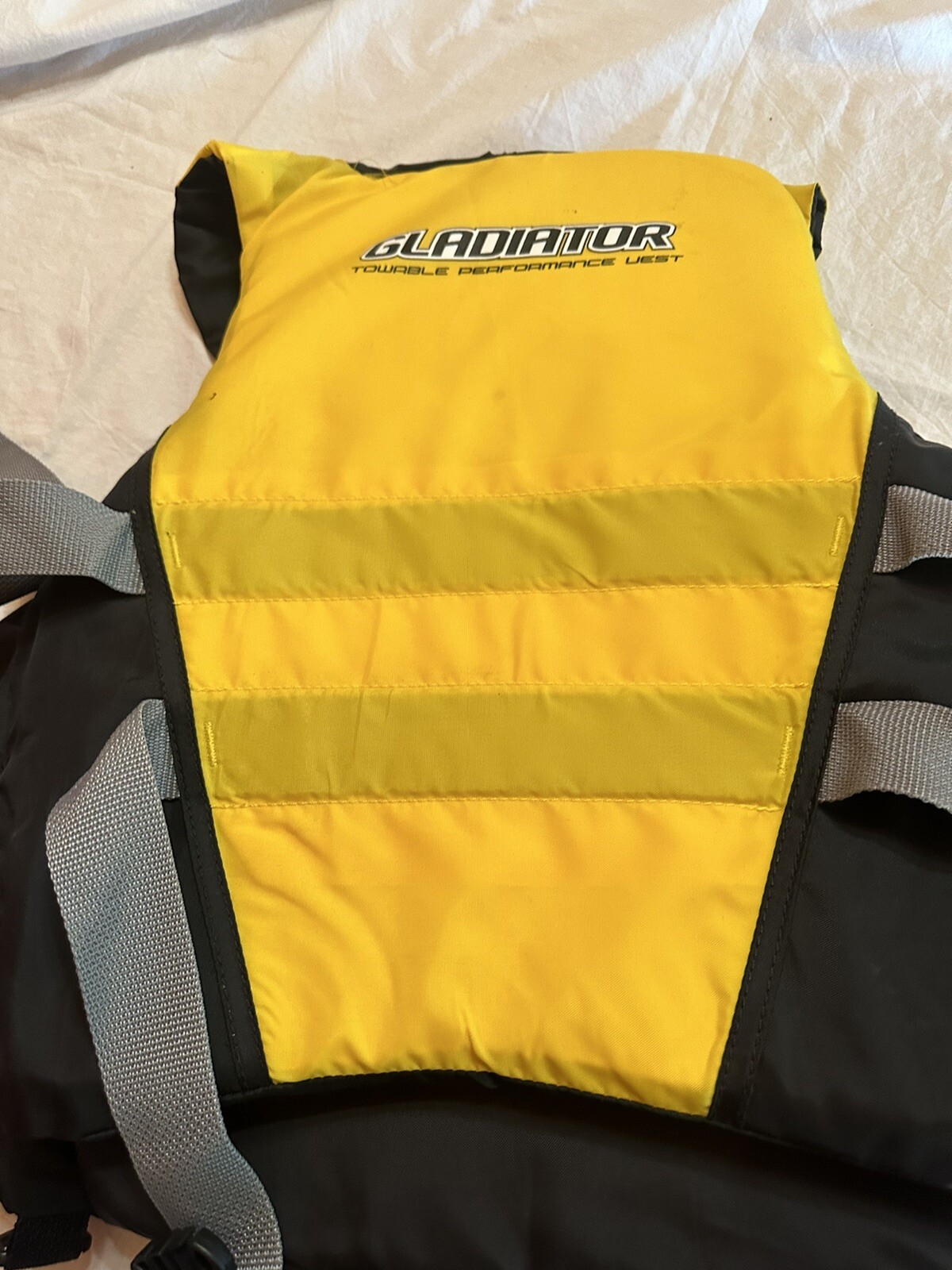 Gladiator Towable Performance vest Adult Medium Chest Size 36”-40”
