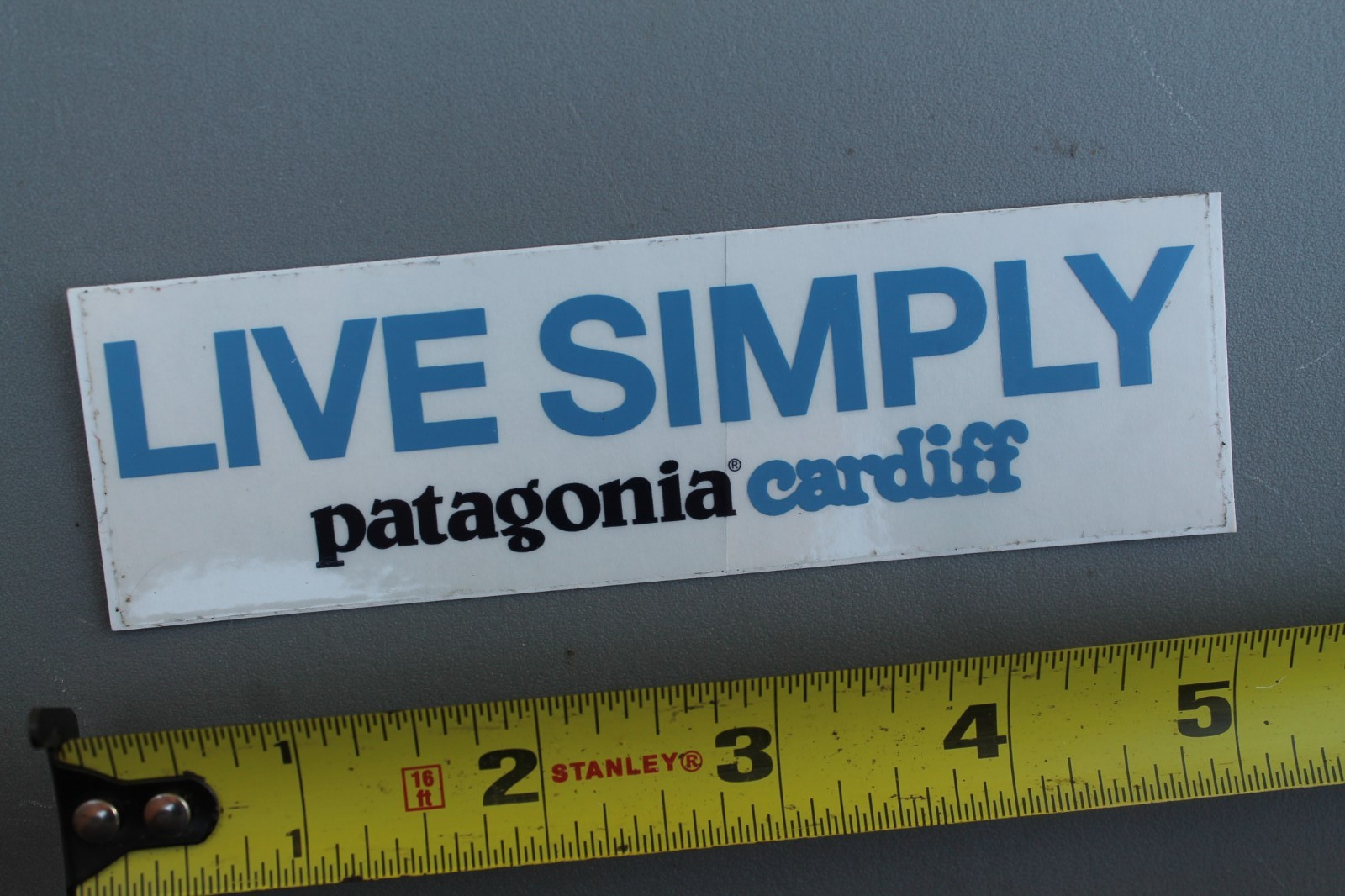 LIVE SIMPLY Patagonia Surfboard Clothing Cardiff OG V72B Vintage Surfing STICKER