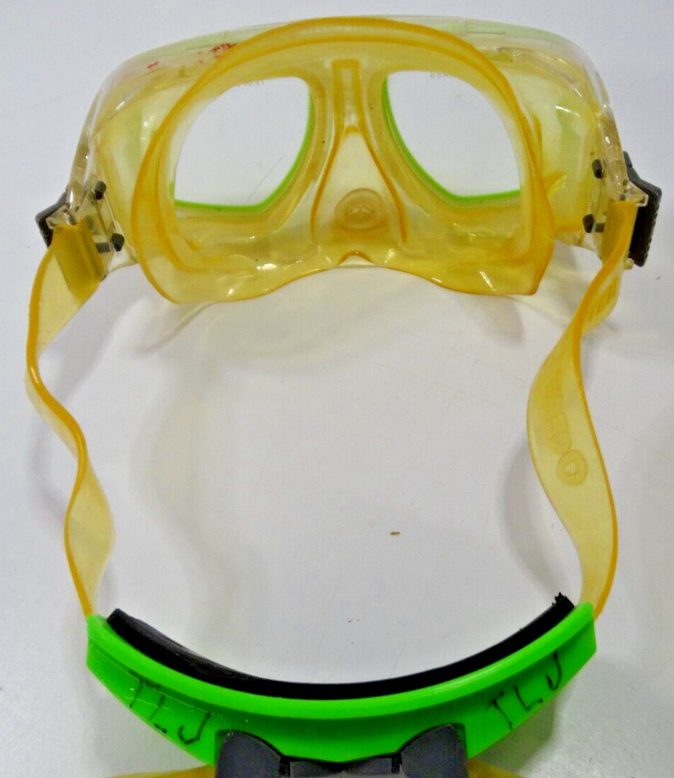 Ocean Master Tempered Glass Snorkeling Goggles, Green